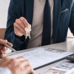 ¡Conviértete en el agente inmobiliario más exitoso con estos dos roles imprescindibles!