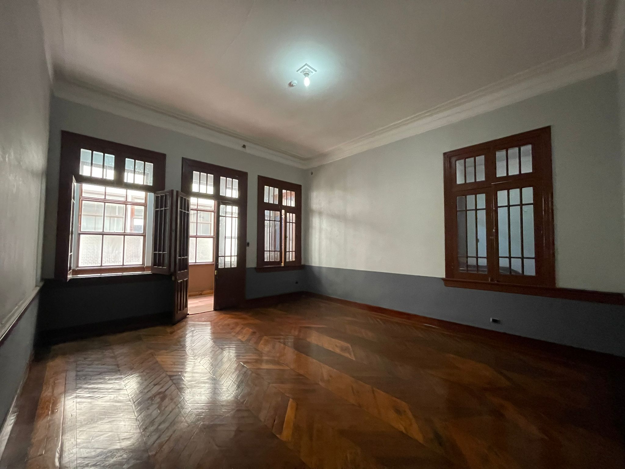 Oficina “A” vista panorámica