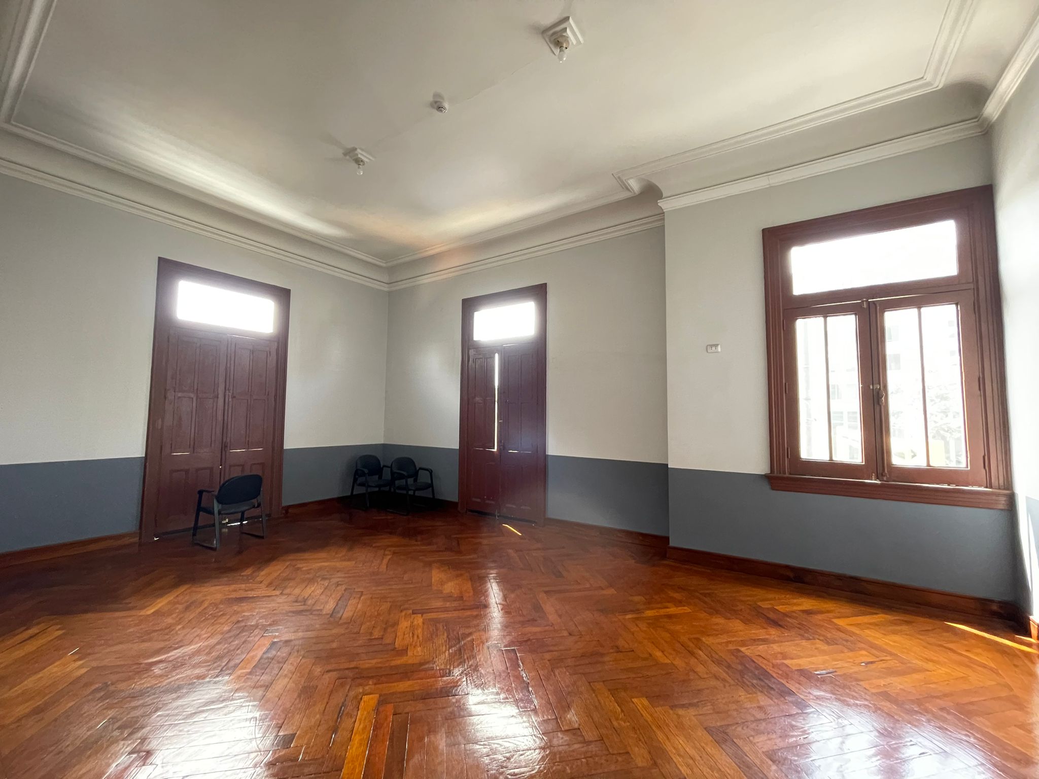 Oficina principal del 2do piso, esquina del Jr. Washington con el Paseo Colon_ (2)