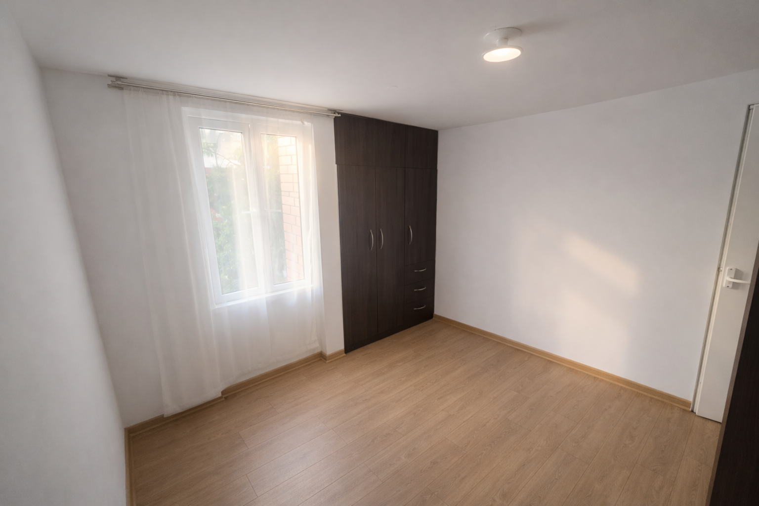 1d61e5fc-5791-47f0-8518-efe9b1f2bc9b